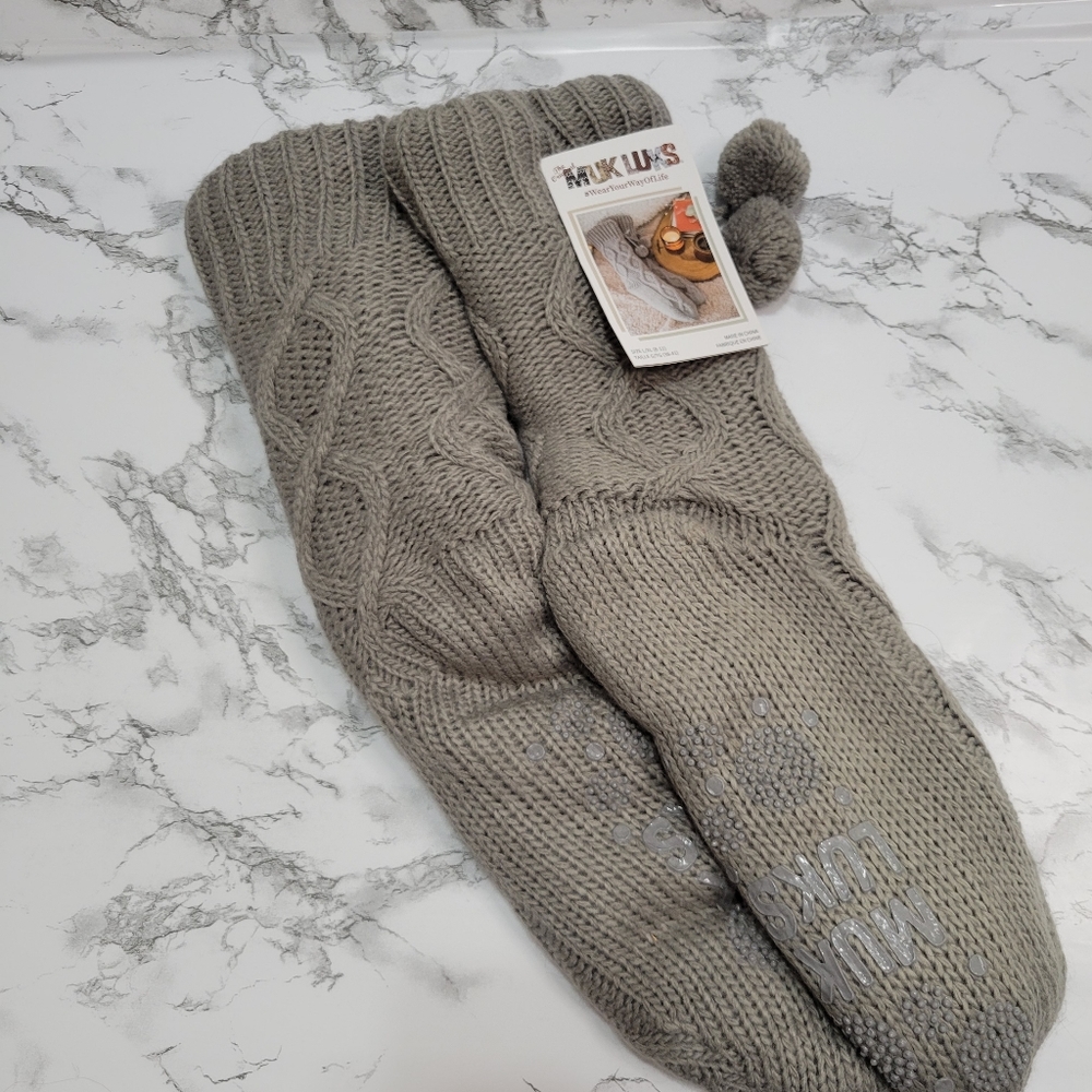 Muk Luk Cozy Cabin Socks - Picture 2 of 7